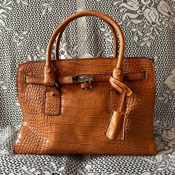 PRELOVED LEATHER ROPE HANDBAG - Picture 3 of 16